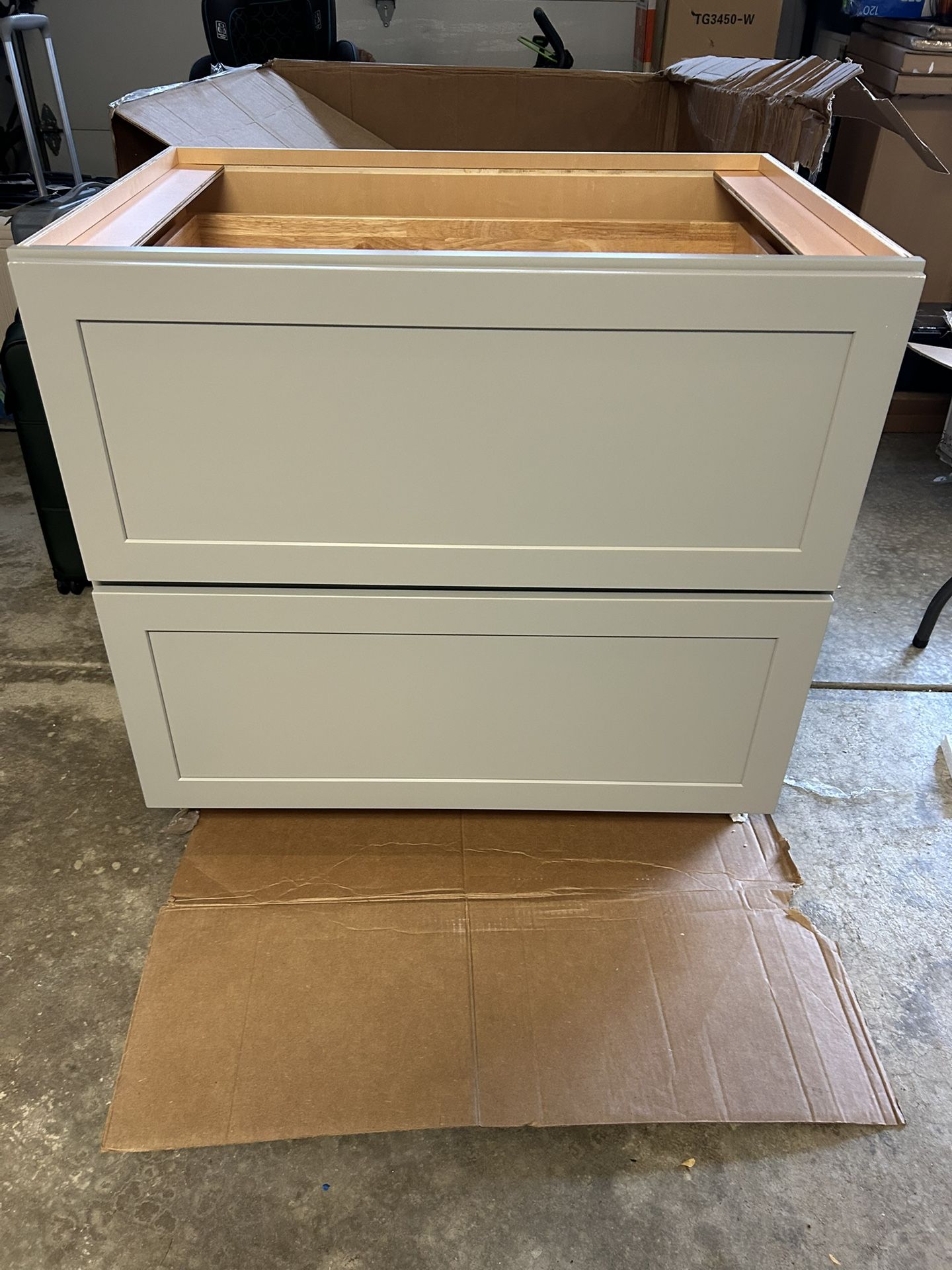 36” Base Cabinet With Drawers. 