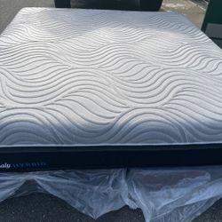 King Size Mattress And Box 