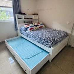 White 4 Pc Full Bookcase Bed W/Trundle