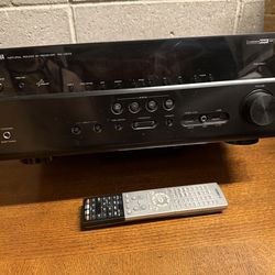 Yamaha AV Receiver RX-V673