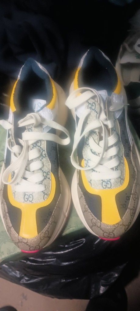 Gucci Rhyton Sneakers