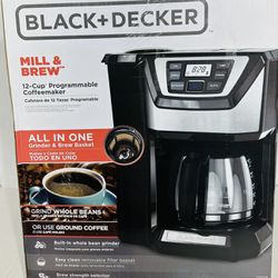 BLACK+DECKER 12-Cup Mill and Brew Coffeemaker, Black, CM5000B