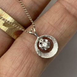 14K White Gold 0.05Ct VVS Clarity Diamond Pendant W/ 15” Necklace 
