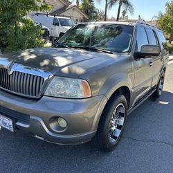 2003 Lincoln Navigator