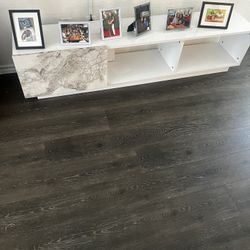 TV Stand / Console