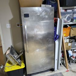 Kenmore Elite Upright Freezer  250