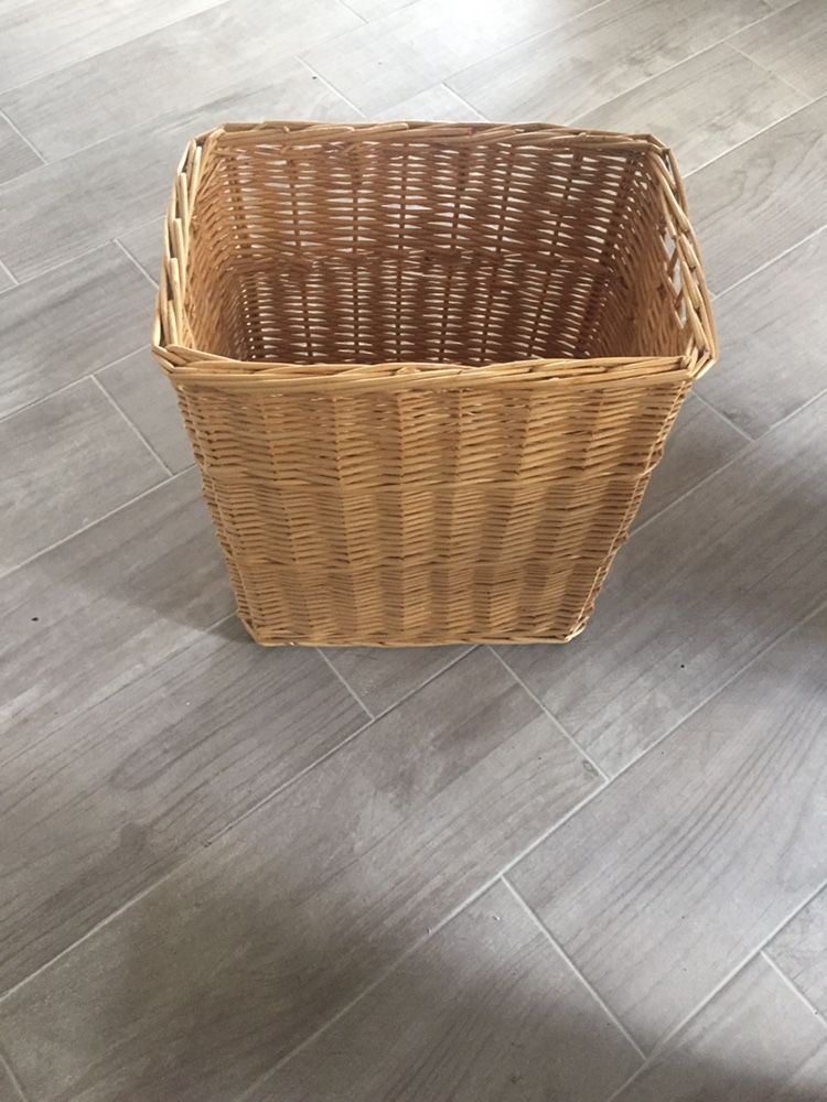 Wicker Hamper