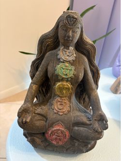 Meditating Sitting Lady (outdoor)
