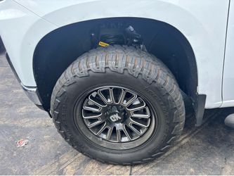 35” tires (all terrain)