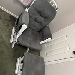 Gliding Nursery Chair