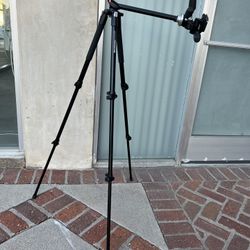 Manfrotto Photoghraphy Equipments Tripod Italy 