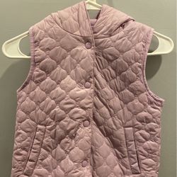Women’s Light Weight Quilted Vest 