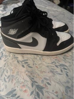 Jordan’s Youth Size 3