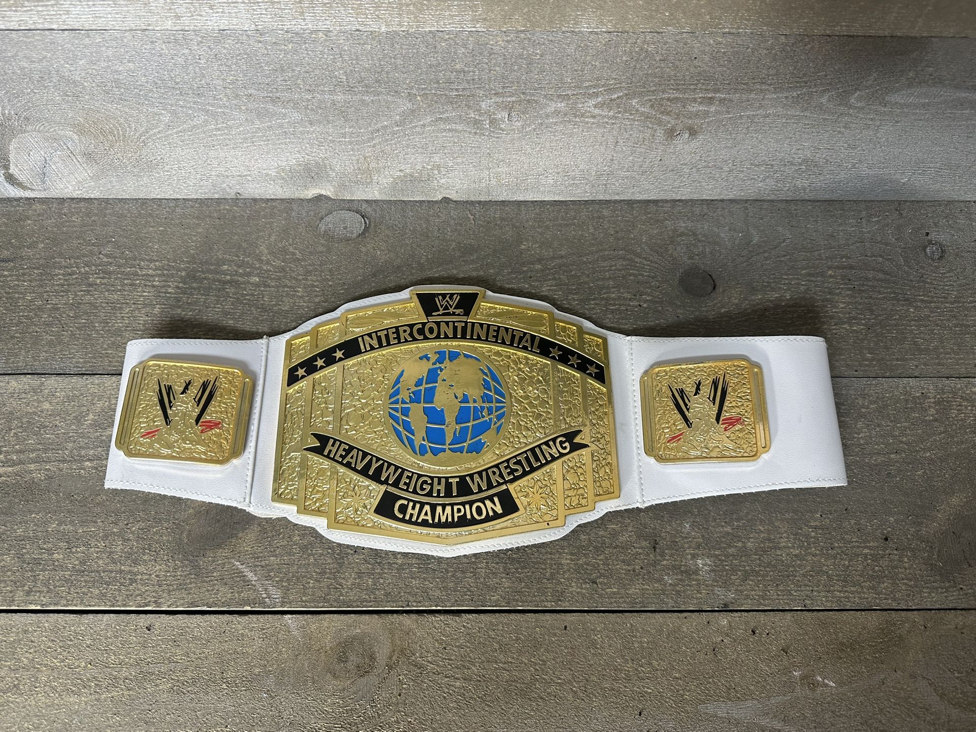 WWE Intercontinental World Heavy Weight Champion Belt Kids MATTEL 2012