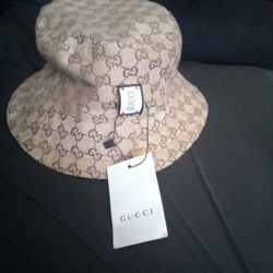 Ladies Gucci Reverse able Hat