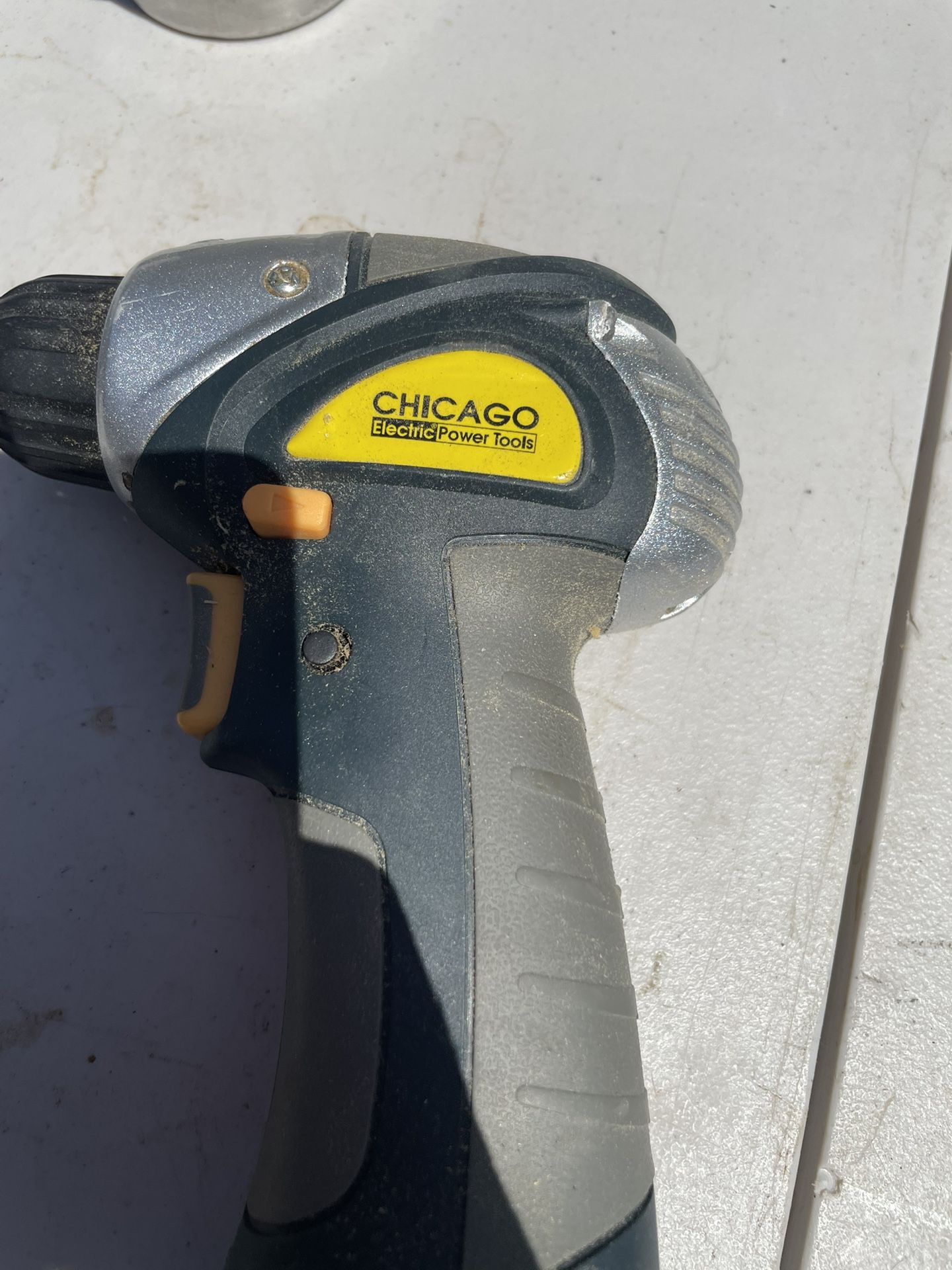 Chicago Electric (Harbor Freight) Close-quarters Drill