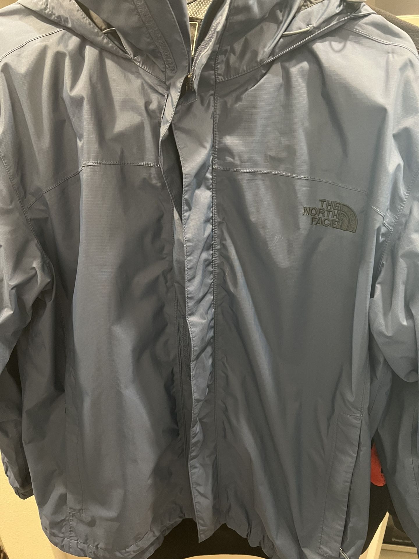 The North Face Raincoat Size M