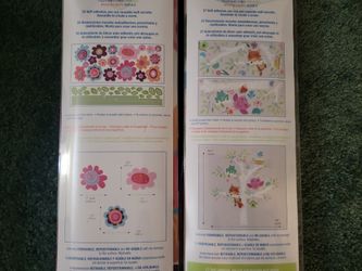 Roommates Removable Stickers Flowers Woodland Animals