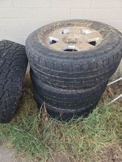 285×70 R 17 Used tires and rims