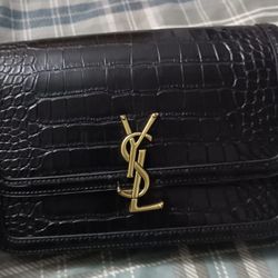 Black Purse