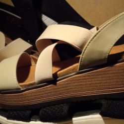 New Weebu Sandals