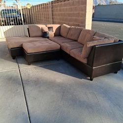 L Shape Couch With Ottoman 