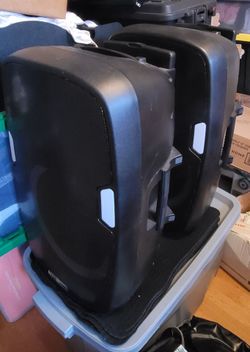 Pair of Altec Lansing Portable Bluetooth Party Speakers – Excellent Condition