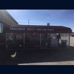 Se Solicita Empleada!! Turno De Noche 6 Dias Ala Semana Un Dia De Descansó Entre Semana 