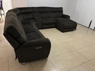 Large electric reclining sectional