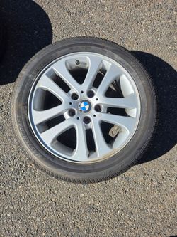 OEM 17" BMW Wheel Style 79 (E46 3-Series) with Tire