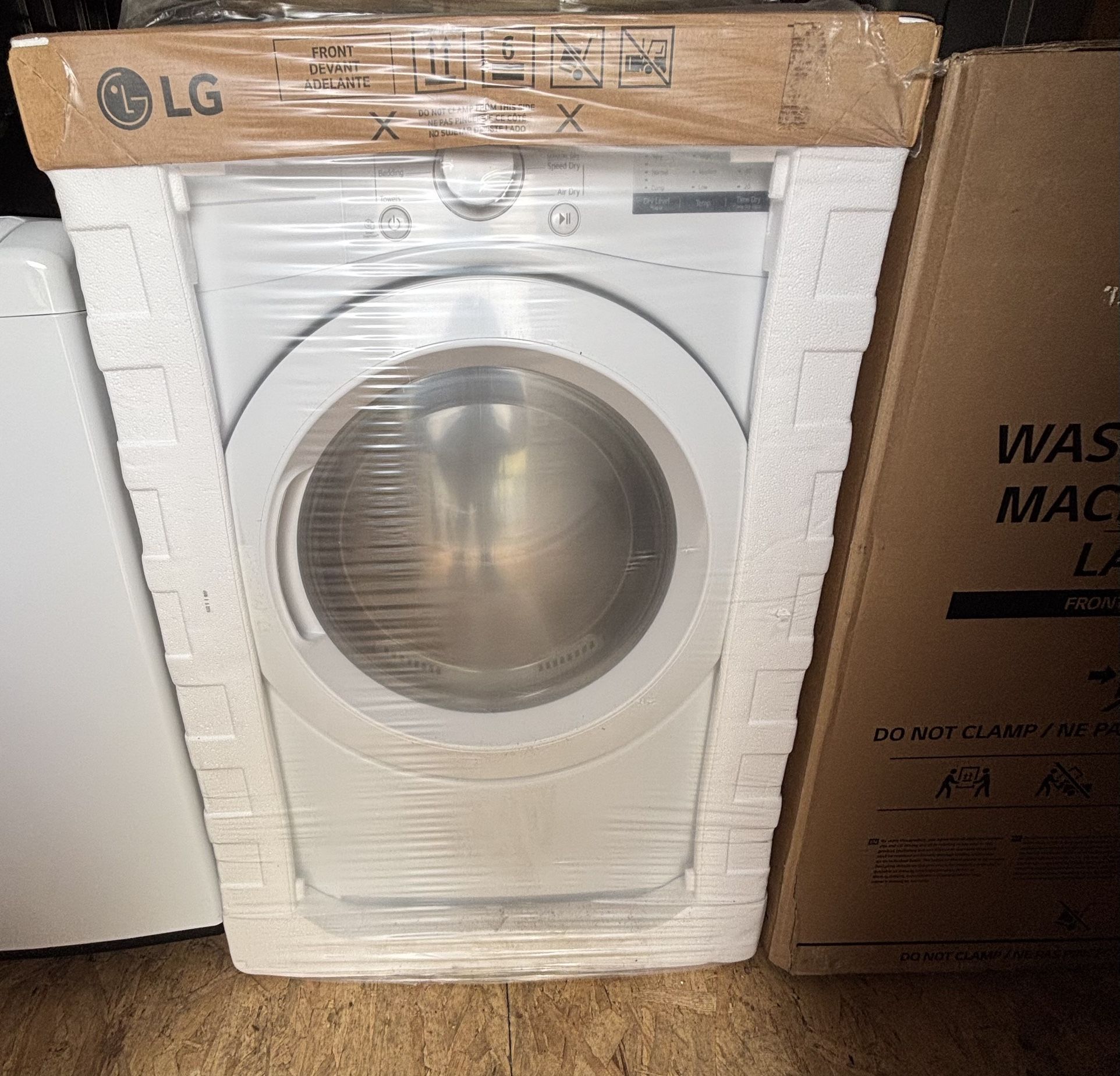 LG Washer/dryer Stackable