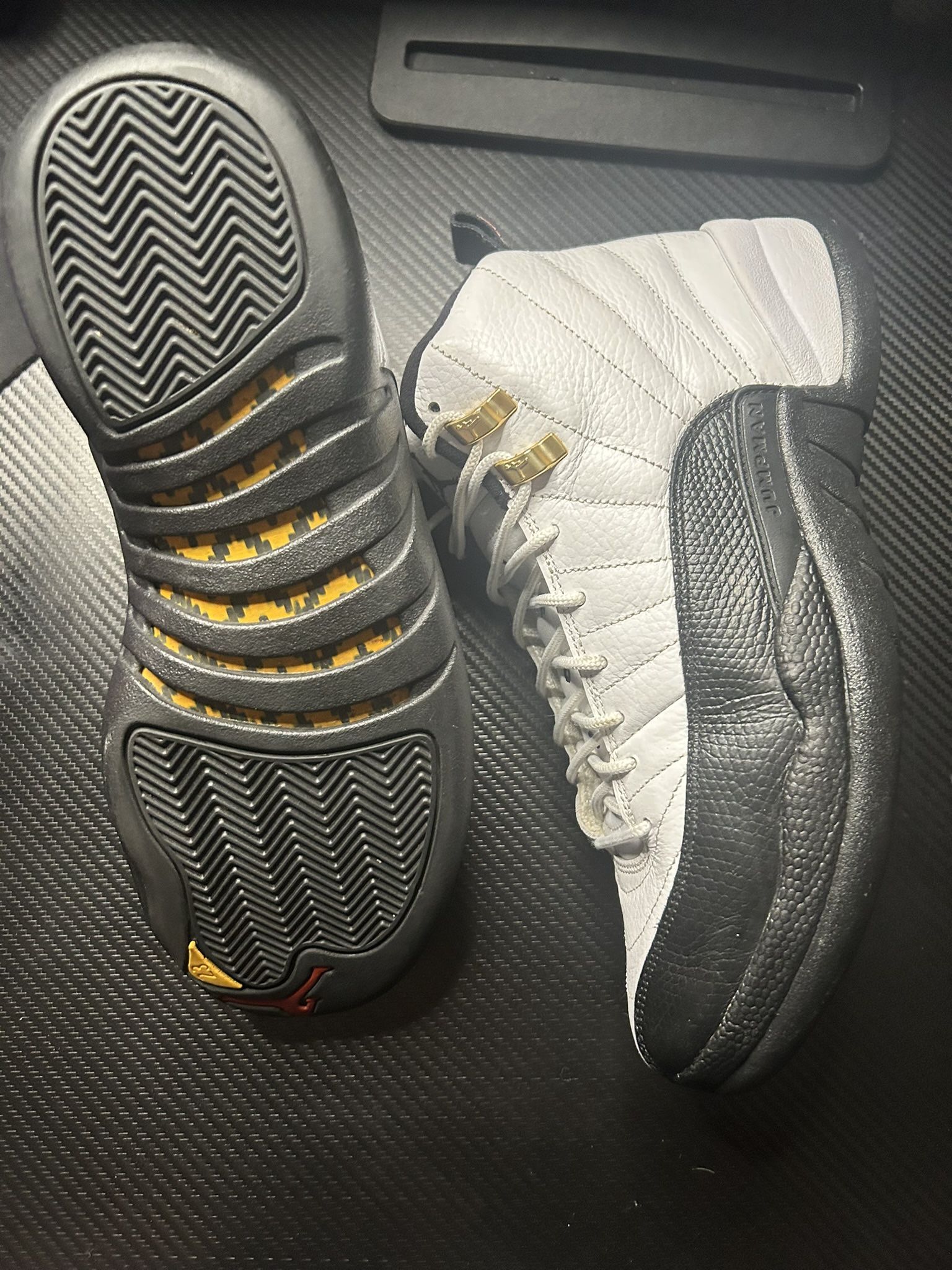 Jordan 12 Taxi Size 8.5 Used