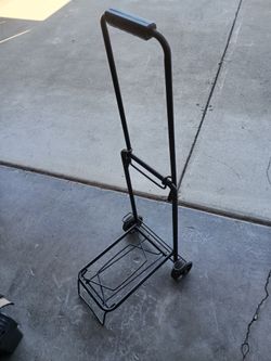 Flea market cart 5.00