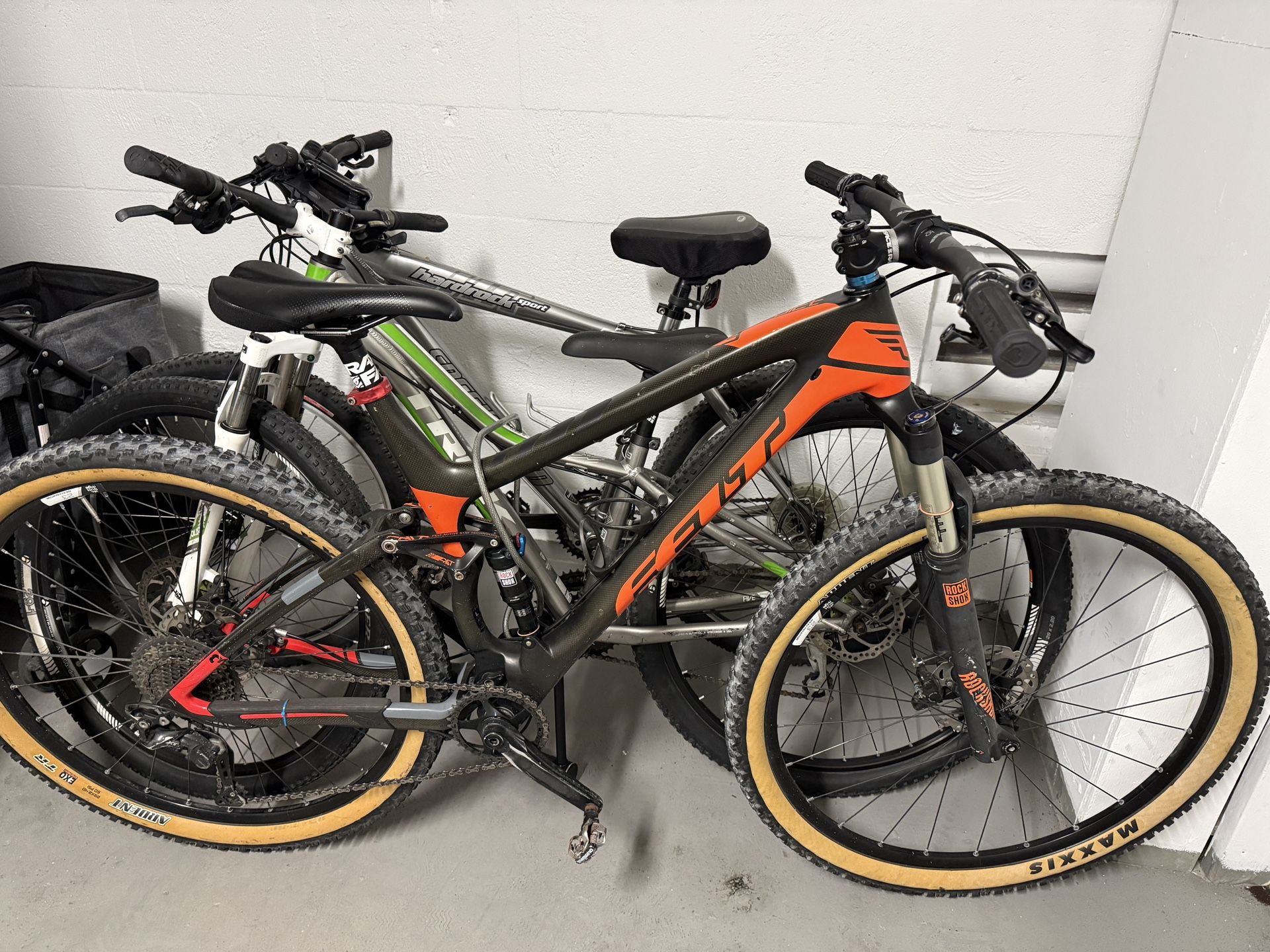 Felt Edict 3 Carbon Full Suspension 29