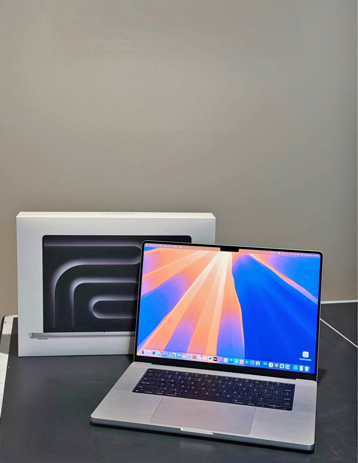 16-inch MacBook, M4Pro, 48GB And 512GB SSD