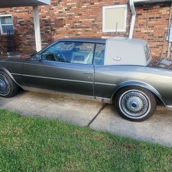 For Sale by owner: 1980 Classic Buick Riviera