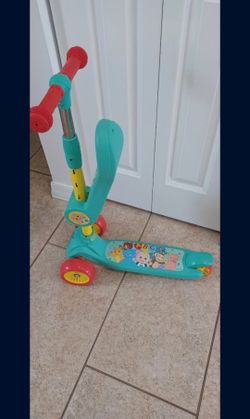 CoComelon Kids 3-Wheel Kick Scooter