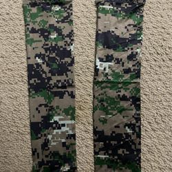 Digital Camo Design Arm  Sleeves 