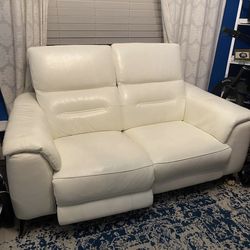 White recliner couch