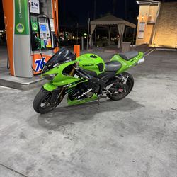 2005 zx6r