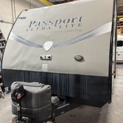 2016 Tráiler 
