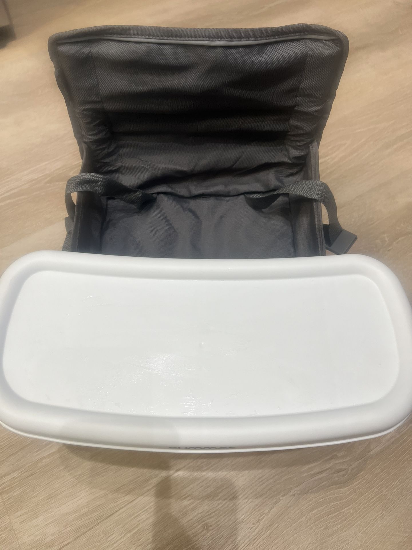 Pop & Sit High Chair