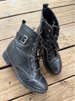4Y kids boots