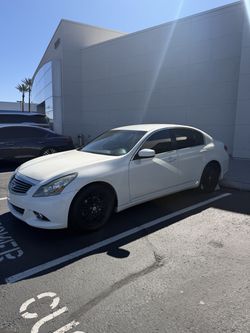 2013 Infiniti G37