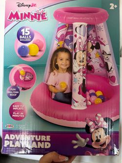 Minnie Mouse ball pit
