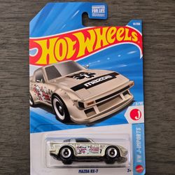 Hot Wheels Mazda RX 7