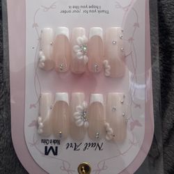 Press On Nails 