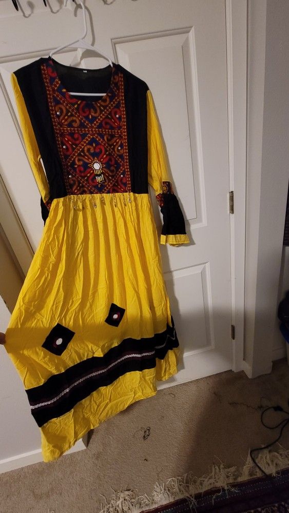 Afghan Clothes