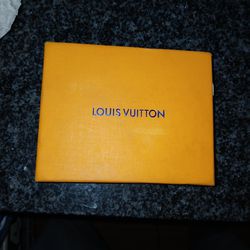 LOUIS VUITTON WILD AT HEART IVORY CREAM GIANT MONOGRAM ZIPPY COIN PURSE WALLET
