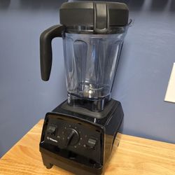 Vitamix Explorian E310 48oz Blender